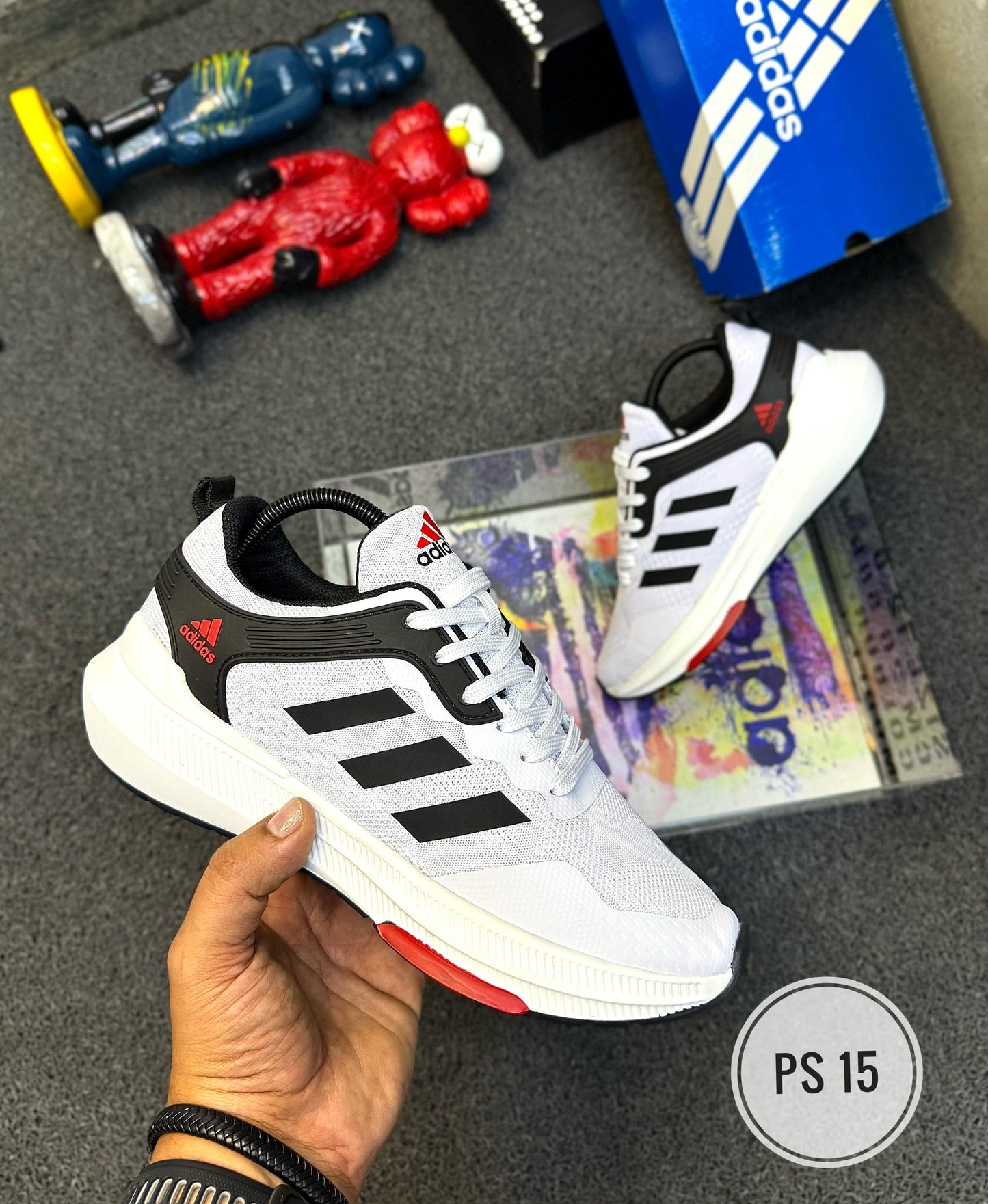 ADIDAS BOOST XS