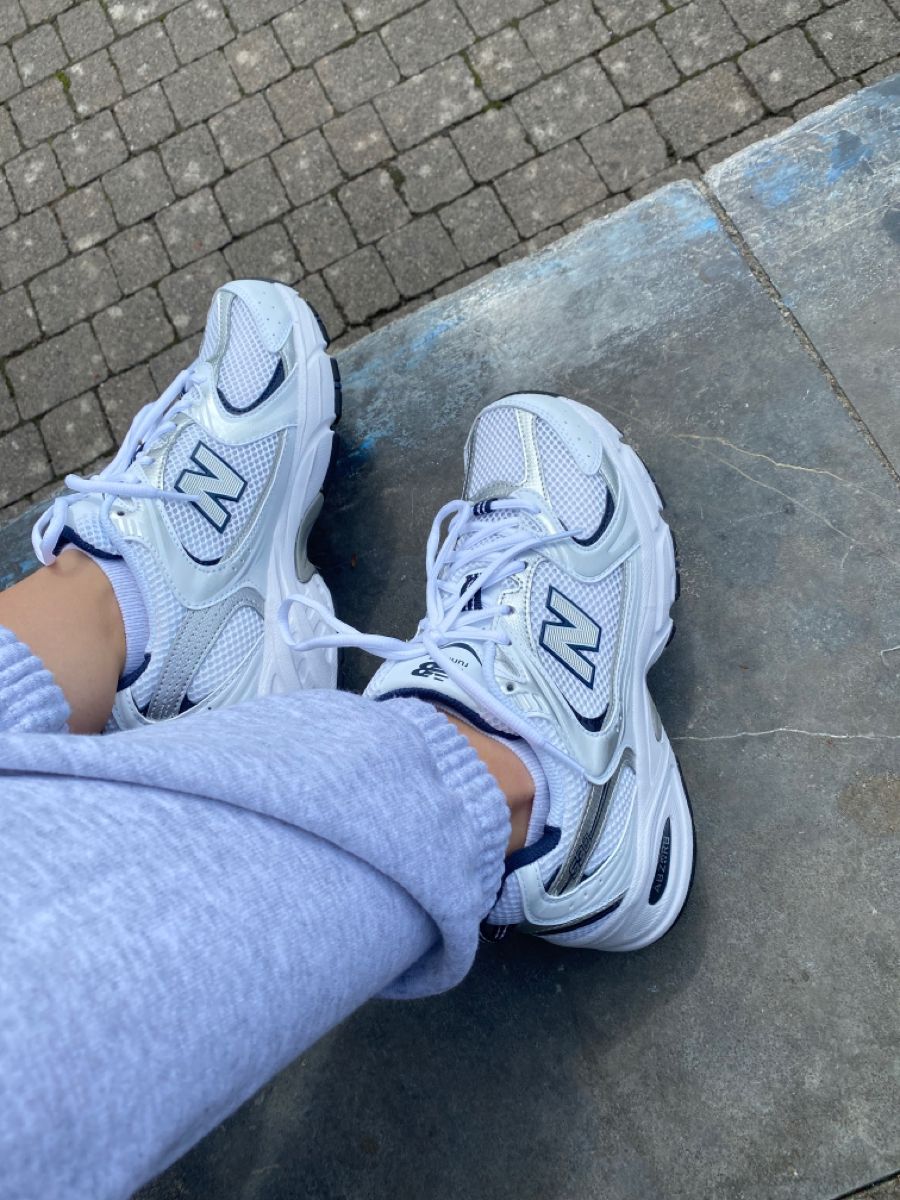 NEW BALANCE DAMA Y HOMBRE
