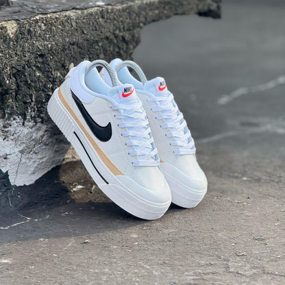 NIKE LEGACY DAMA