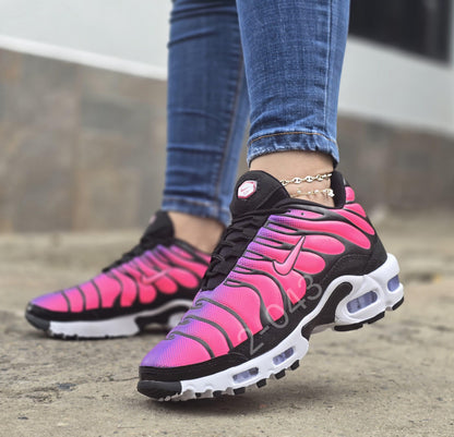 NIKE TN