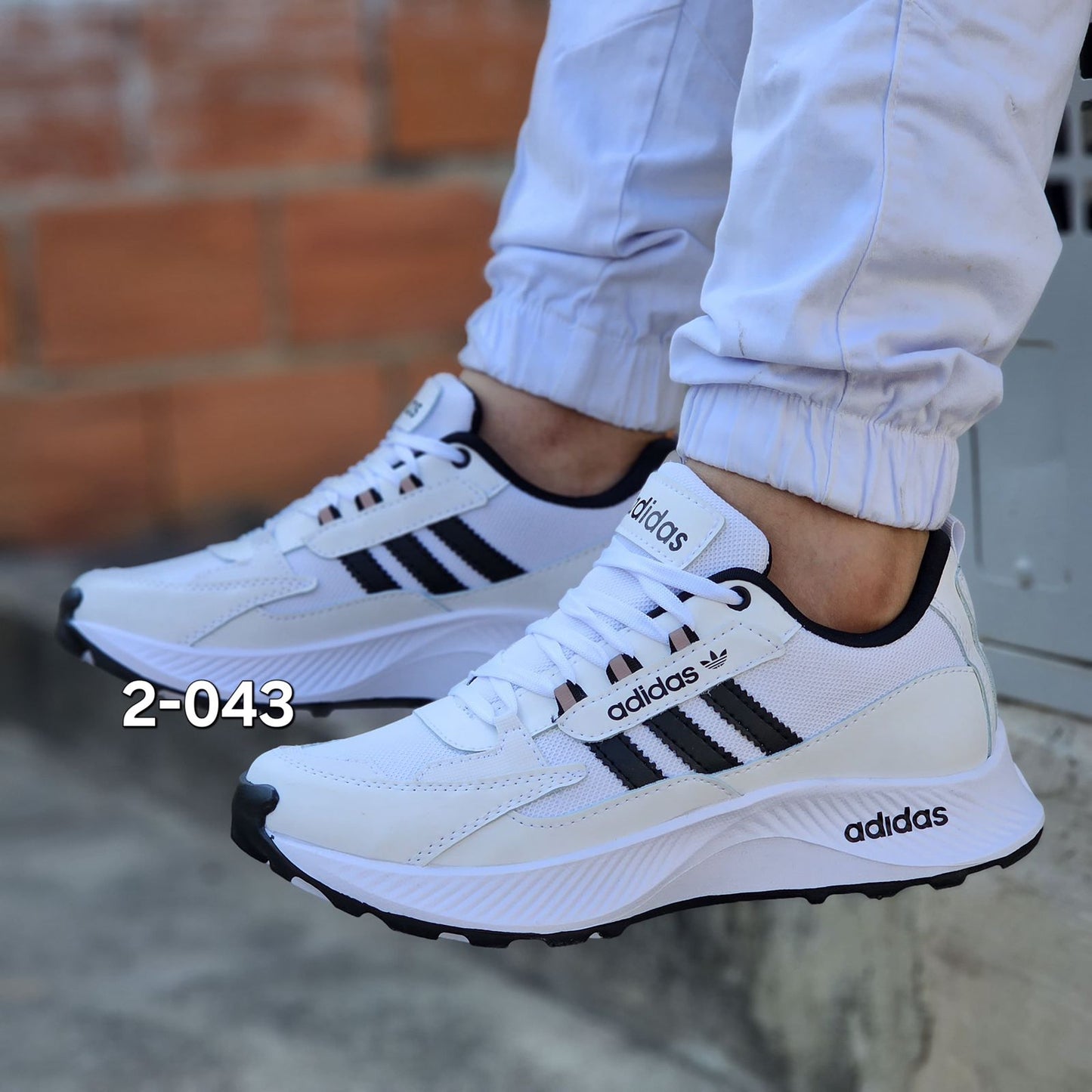 ADIDAS PREMIUM