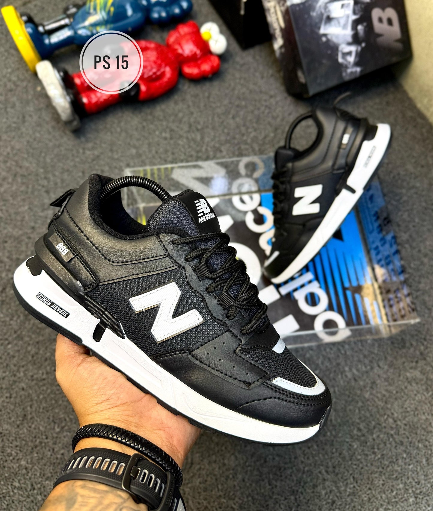 NEW BALANACE 999