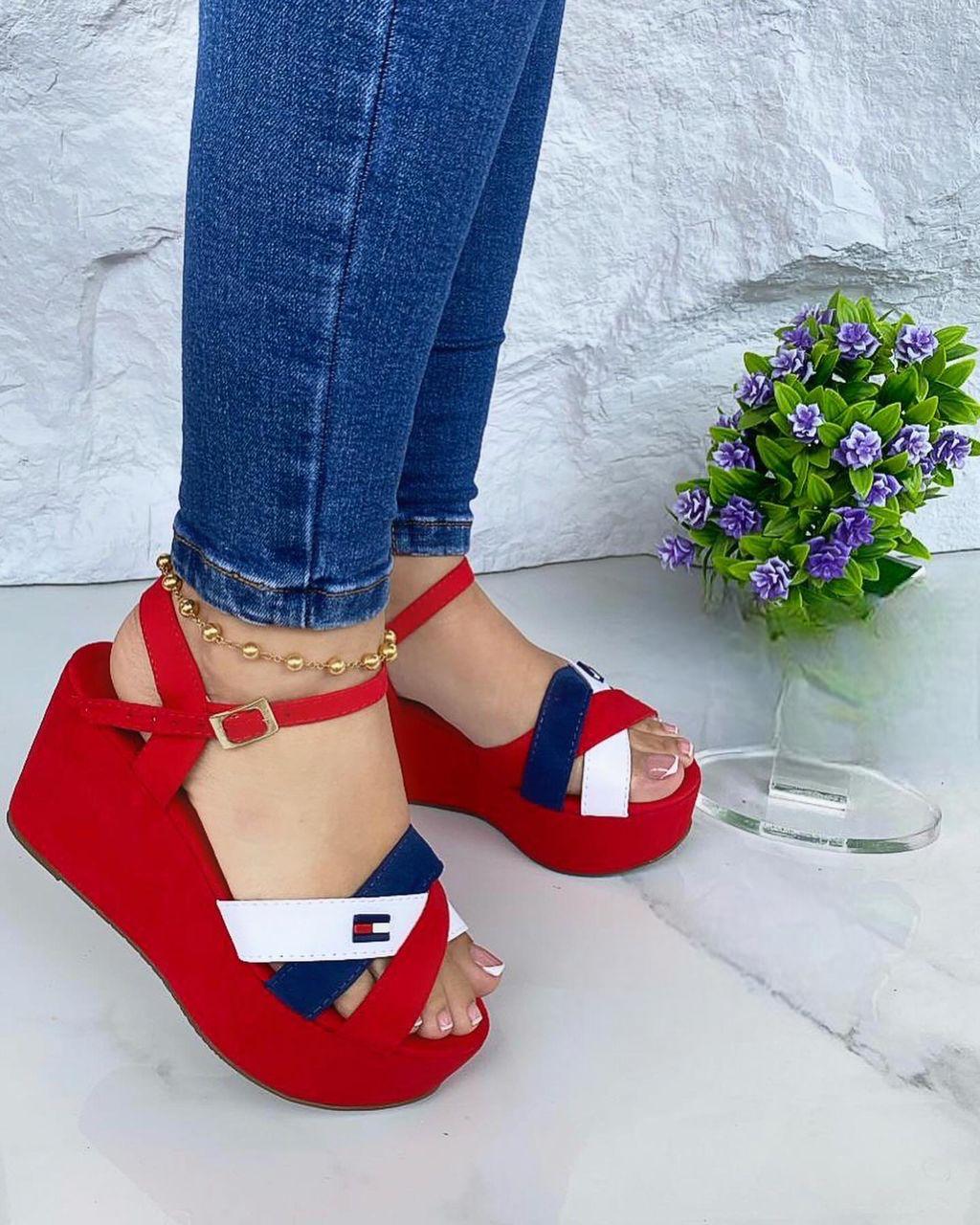TOMMY PLATAFORMA