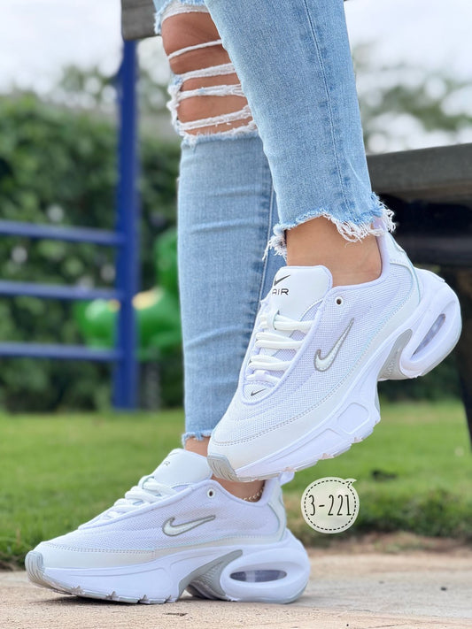 NIKE DN DAMA