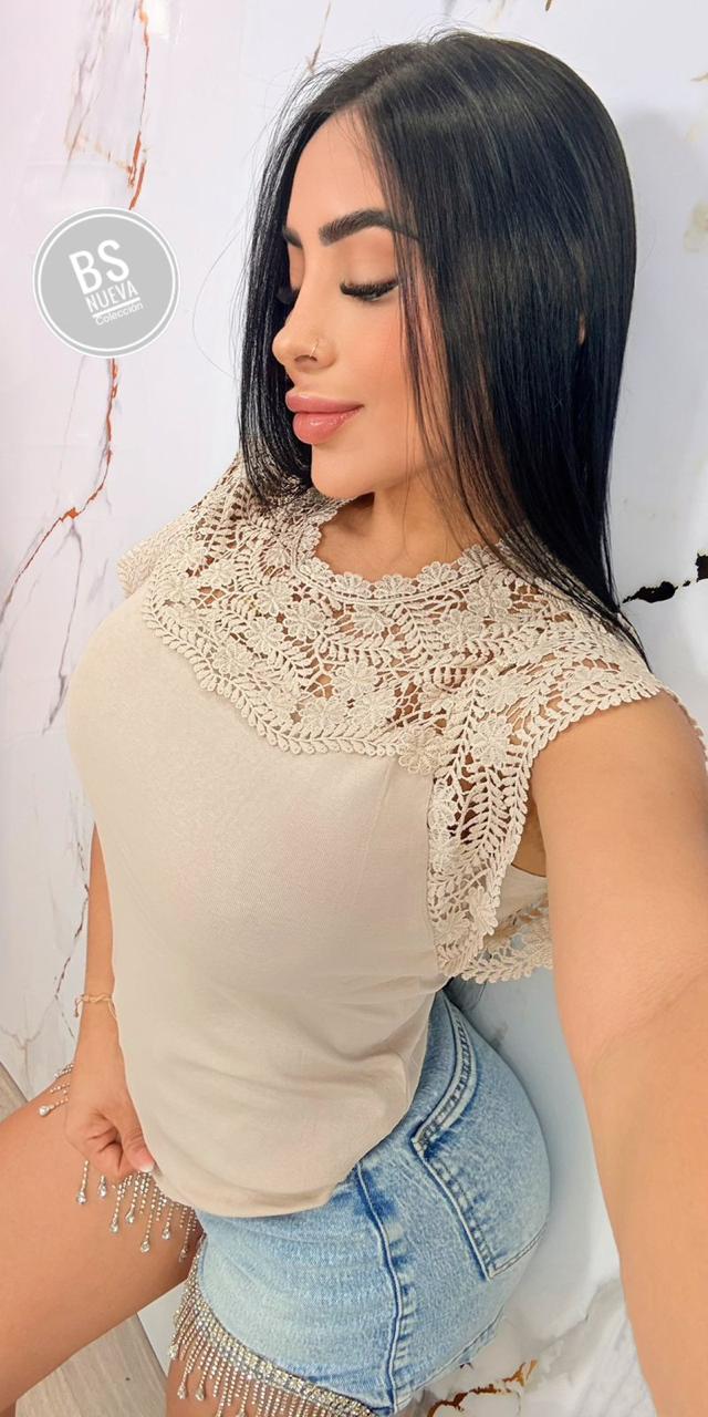 HERMOSA BLUSA💕 IMPORTADA