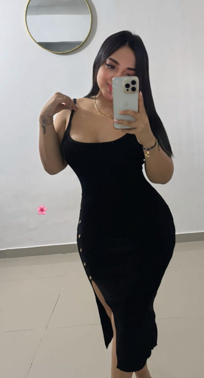 HERMOSO VESTIDO EN HILO