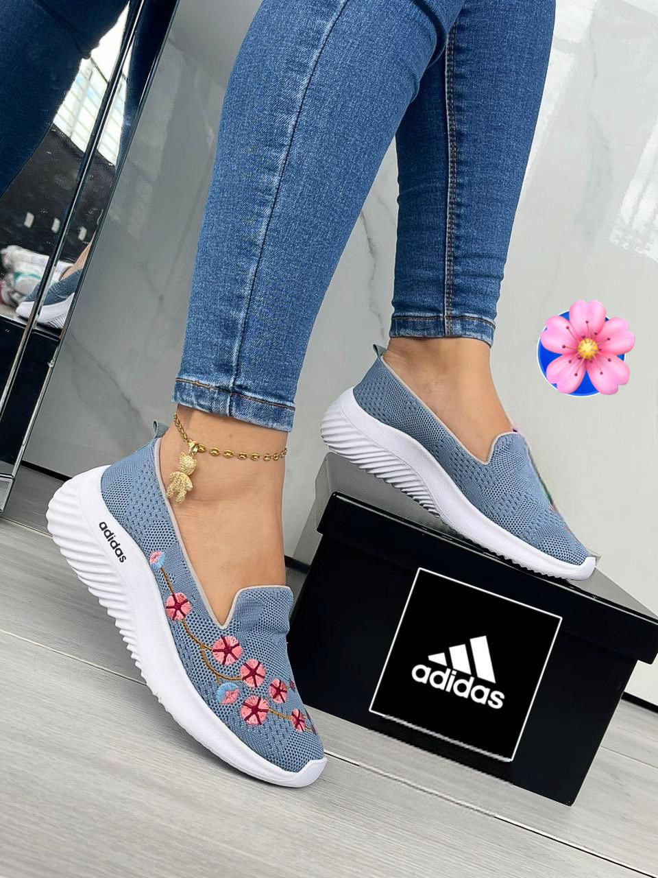 ADIDAS SIN CORDON